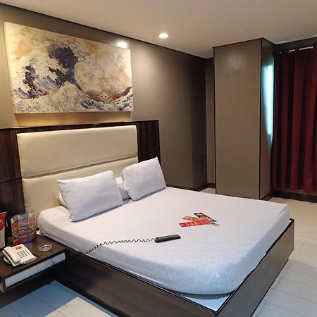 מנילה Hotel Sogo Malate מראה חיצוני תמונה