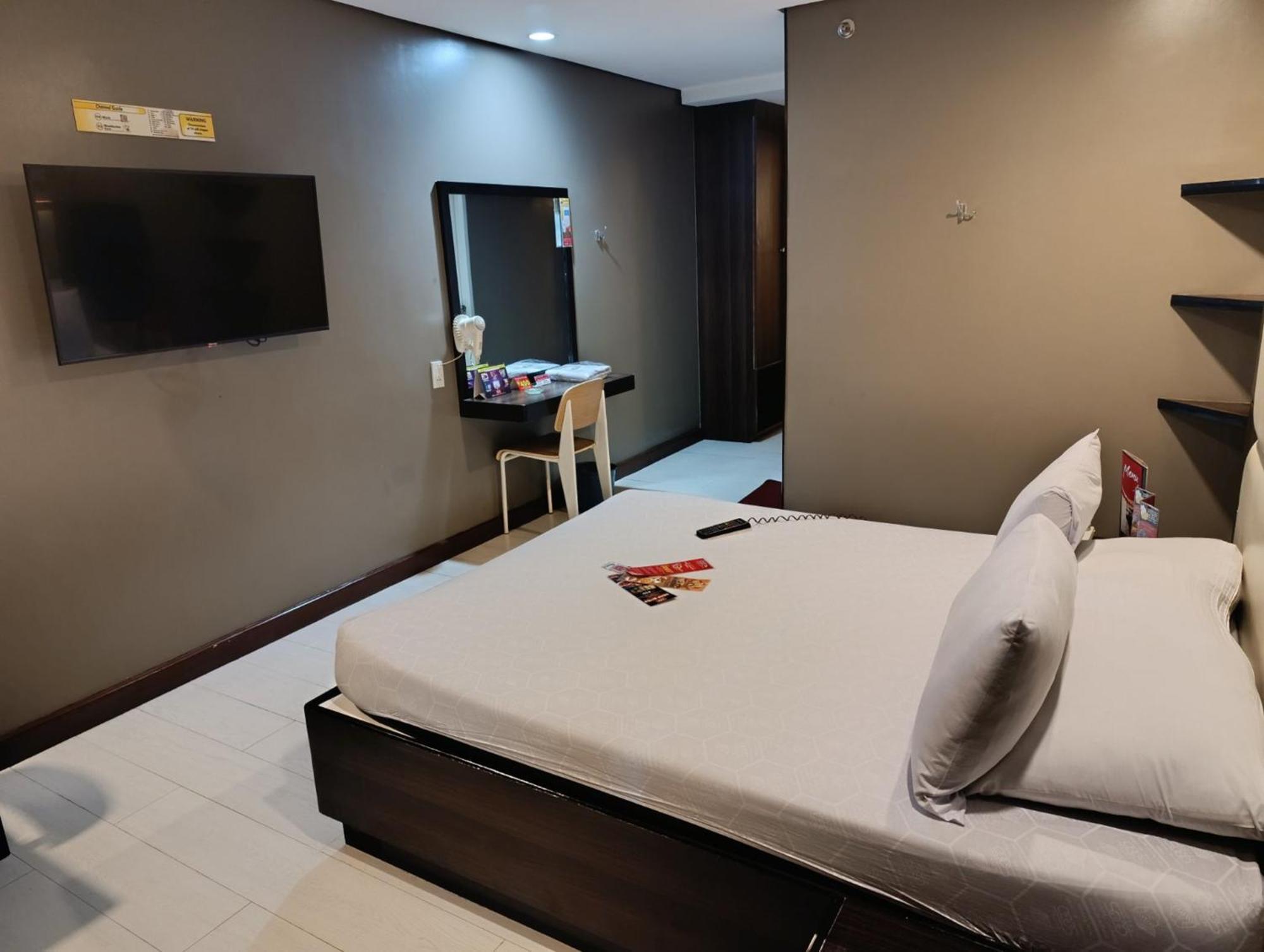מנילה Hotel Sogo Malate מראה חיצוני תמונה