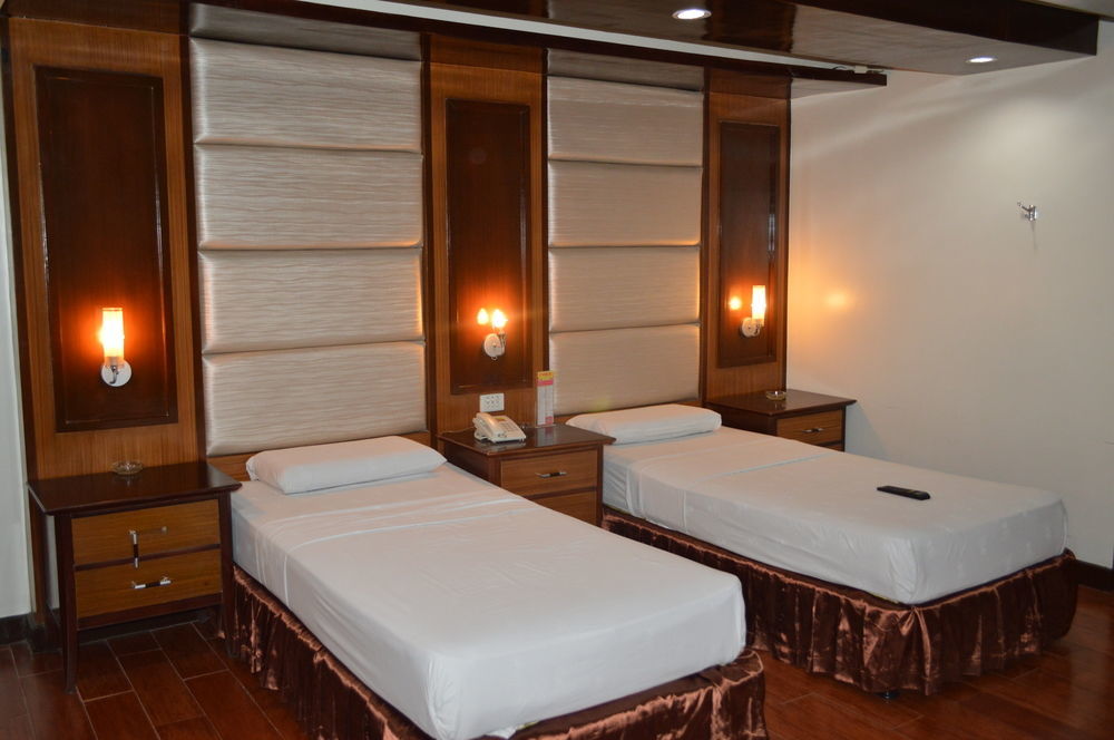 מנילה Hotel Sogo Malate מראה חיצוני תמונה