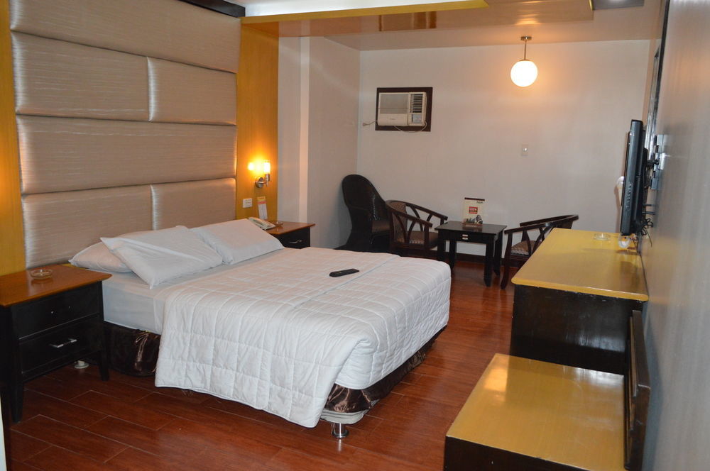 מנילה Hotel Sogo Malate מראה חיצוני תמונה