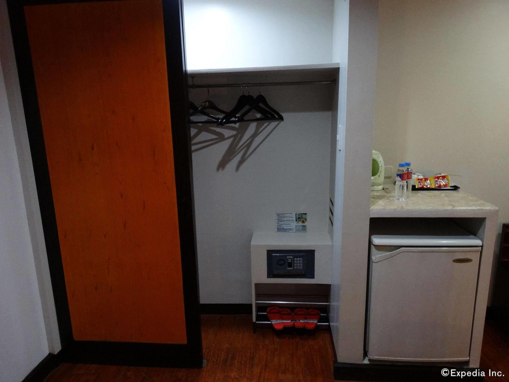 מנילה Hotel Sogo Malate מראה חיצוני תמונה